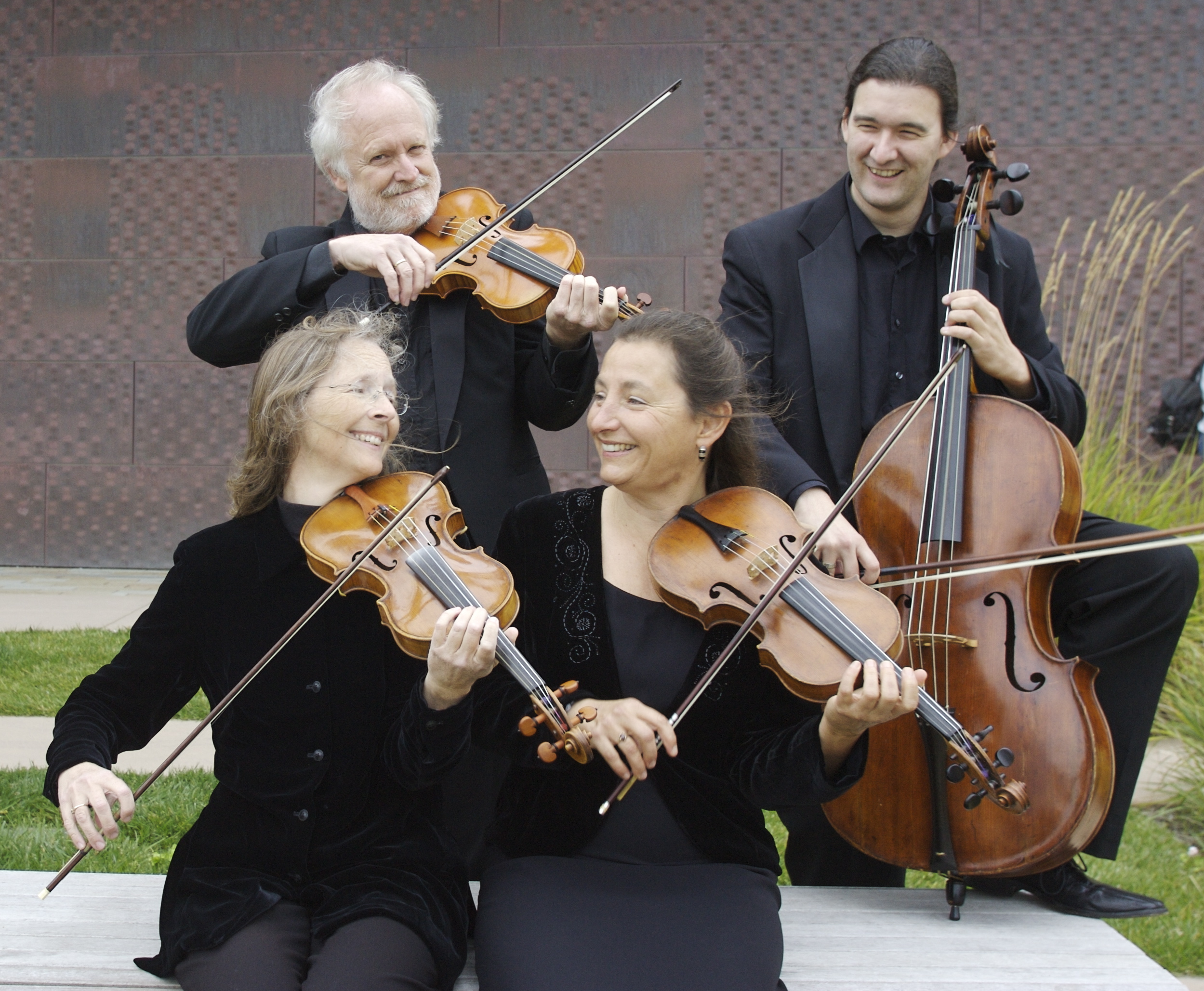 Amateur Music Network mentors the New Esterhazy Quartet